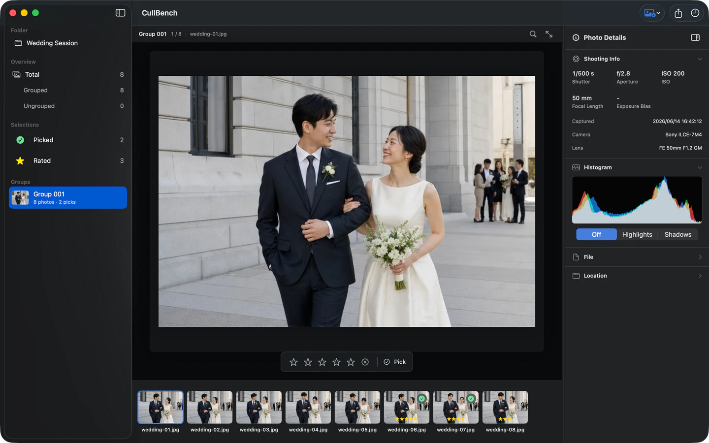 CullBench dark workspace comparing a group of similar wedding photos